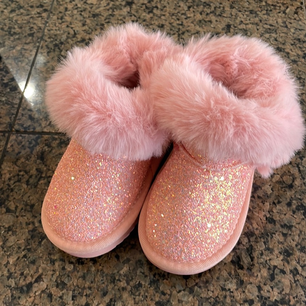 Pink glitter toddler shoes